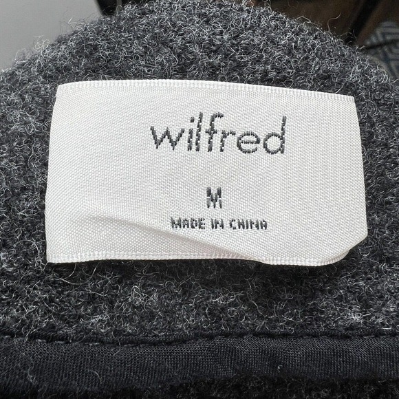 Aritzia Wilfred Gray Banville Cardigan Jacket Sz M 100% Merino Wool - Picture 6 of 10